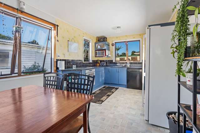 22 Manapouri Street Tikipunga_4