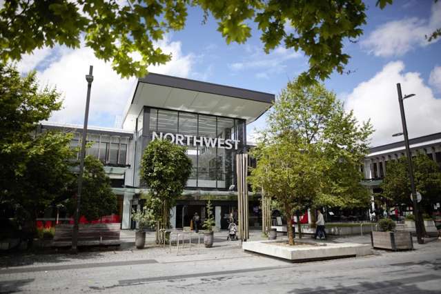 Top Quality Space in Great Location