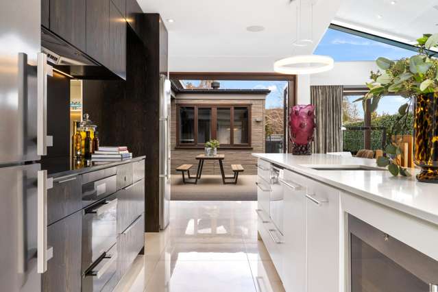 7 Ngahere Street Fendalton_1