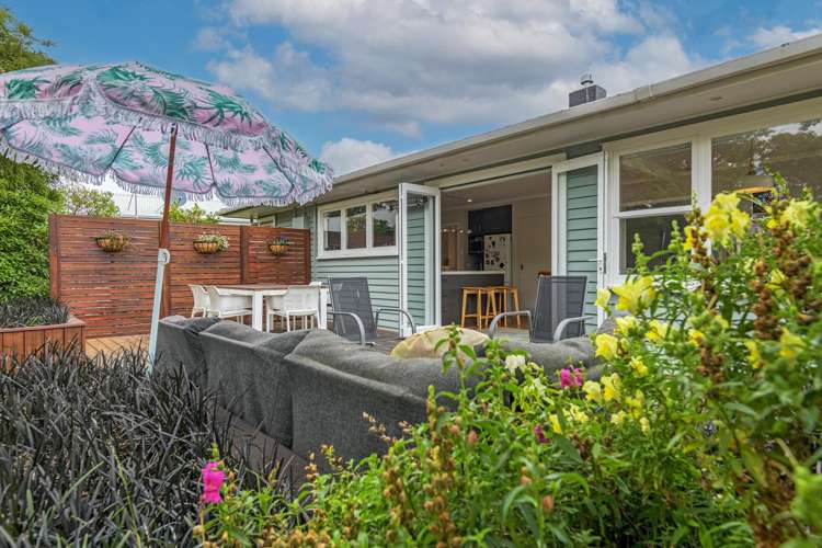 32 Catlins Crescent Milson_11