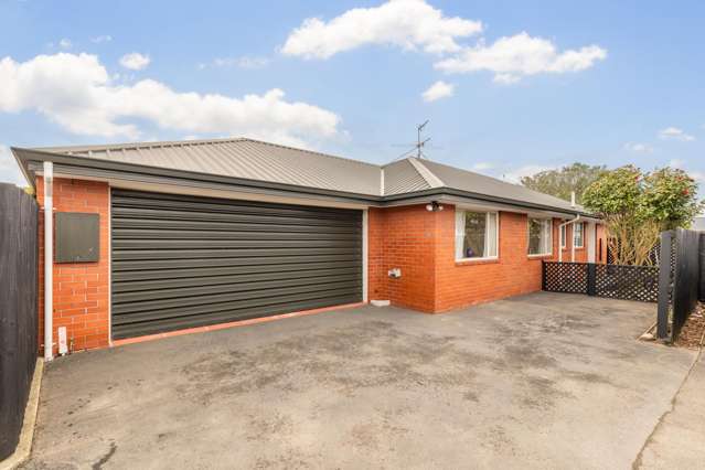 Charming 3-Bedroom in Prime Spot