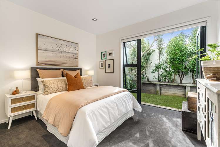 70 Scarborough Terrace Parnell_28