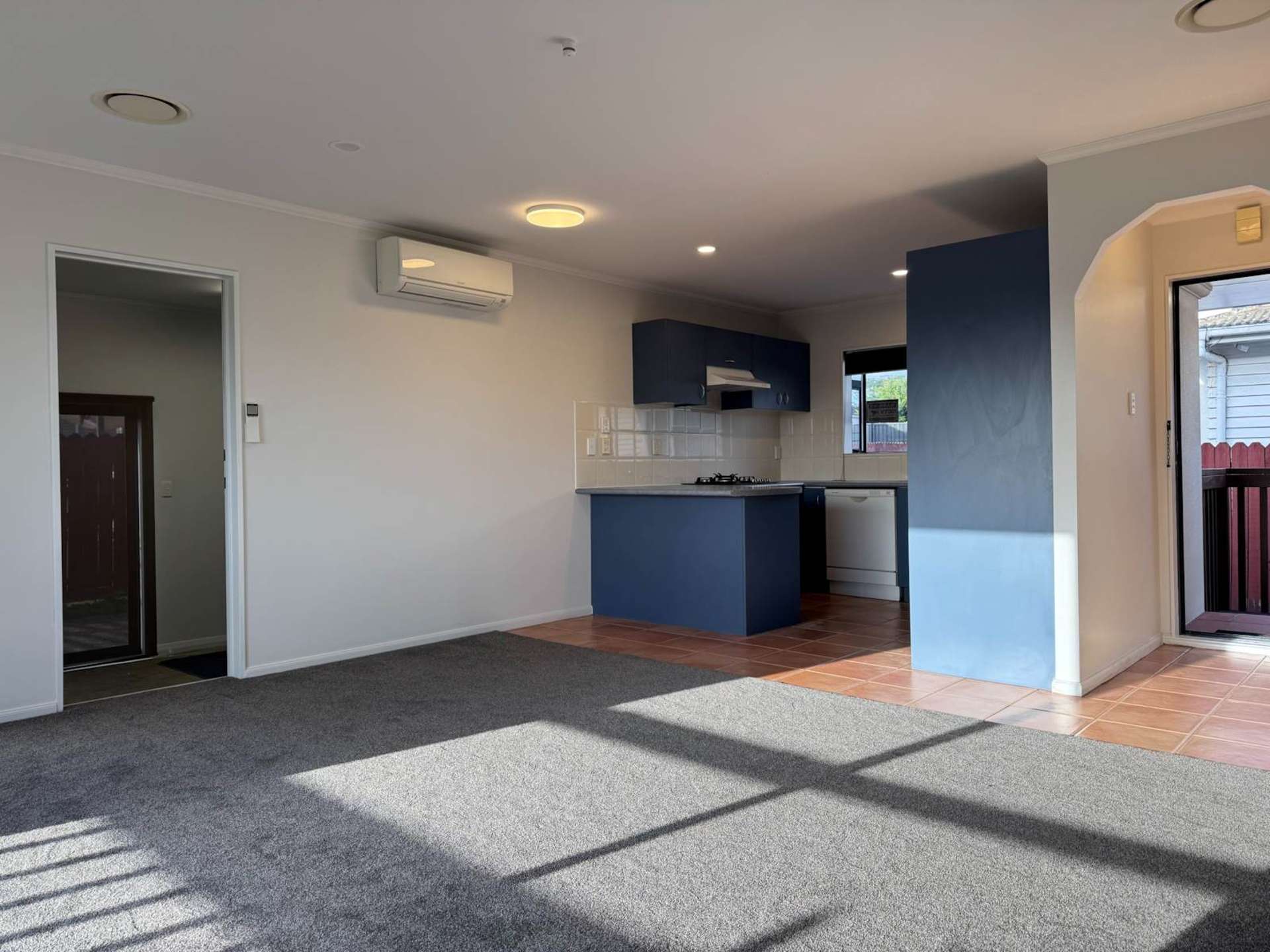 8 Cambridge Road Manurewa_0