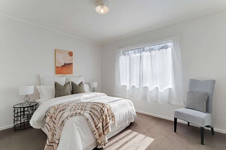 95B Fairclough Road Beach Haven_7