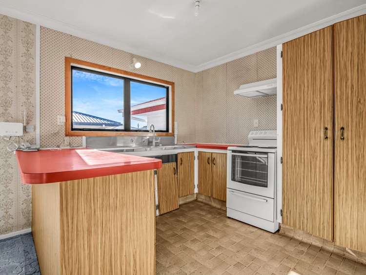 2/27 Tui Street_5