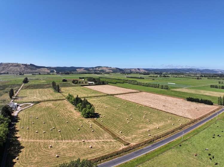 137 and 179 Kirks Drain Road Momona_6