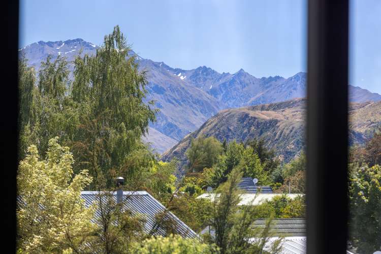 1 Kamahi Street Wanaka_11