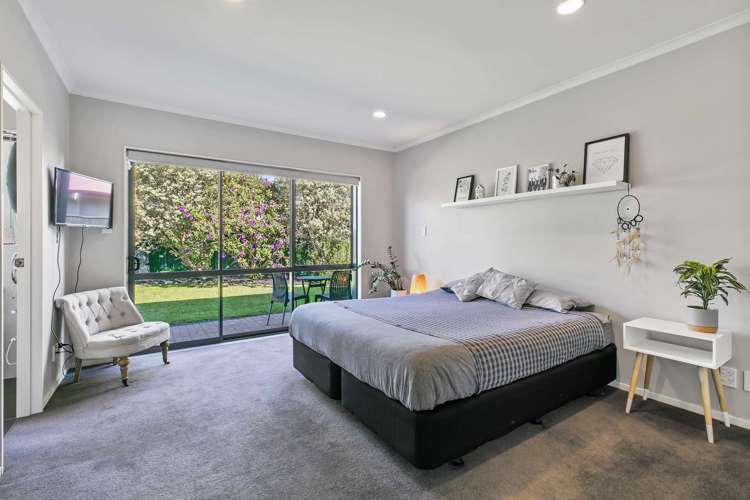 56 Stranraer Crescent Wattle Downs_17