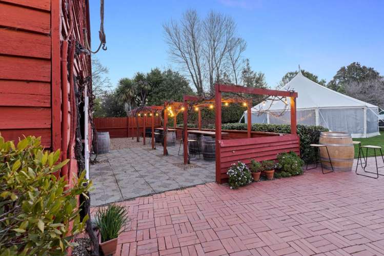 307 Larcombs Road Weedons_27