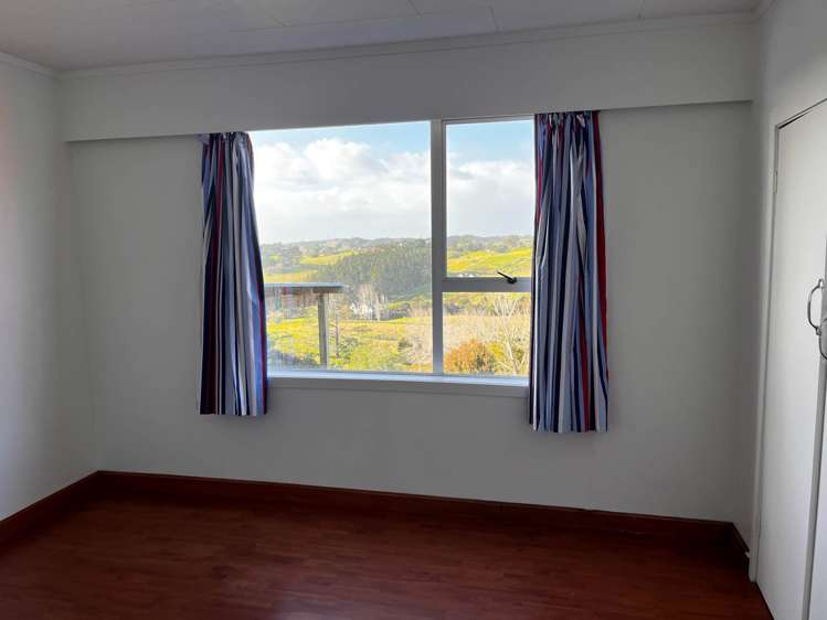 2109 East Coast Road Silverdale_10
