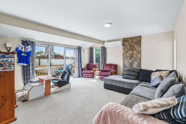 35 Ontario Place Wainoni_1