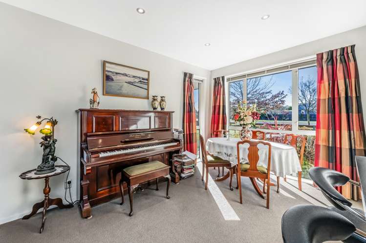 77 North Terrace Darfield_7