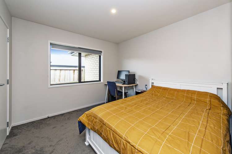 89 Sunline Avenue Lincoln_10