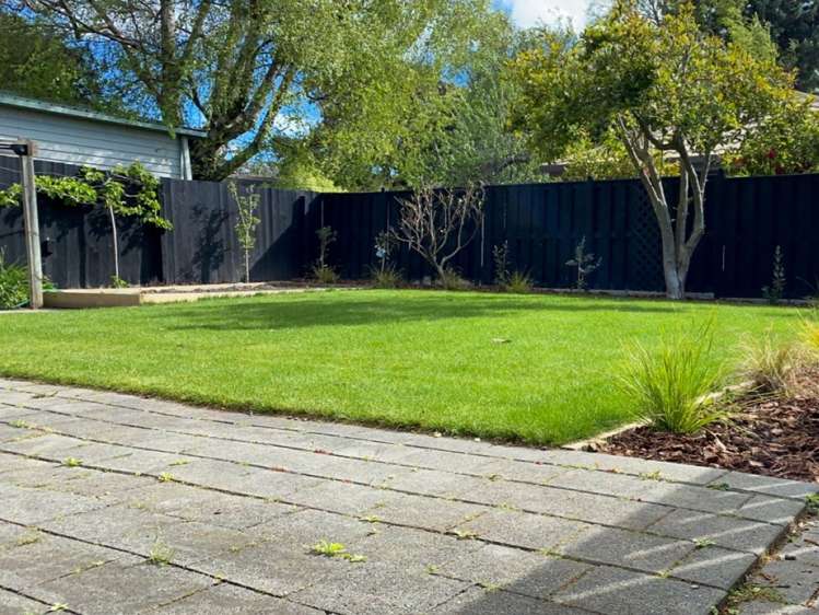 10 Castle Way Beckenham_12