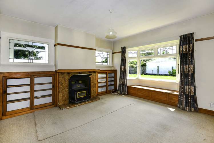 5565 West Coast Road Springfield_5