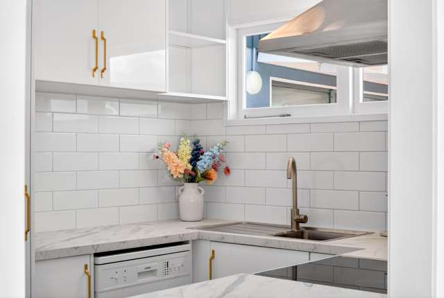 3/163 Vigor Brown Street Napier South_1