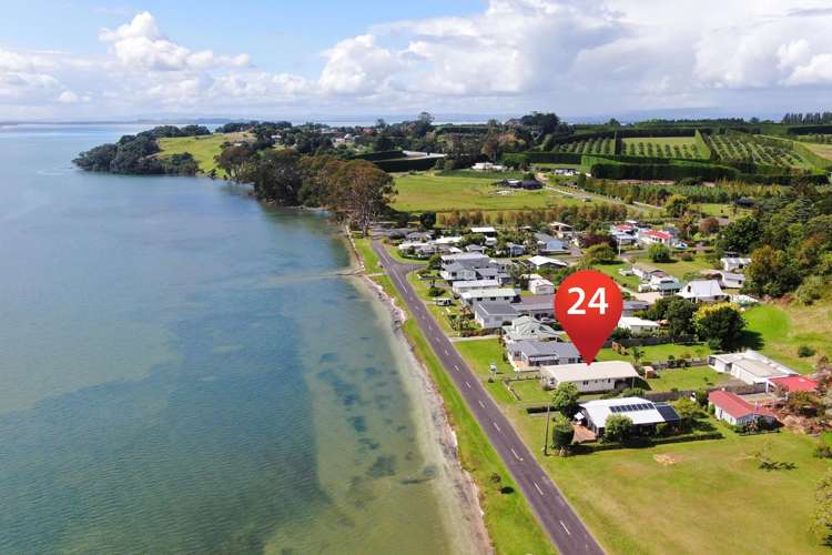 24 Esplanade Road, Ongare Point Katikati_0