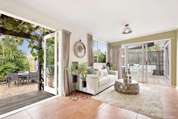 83 Atkinson Road Titirangi_0