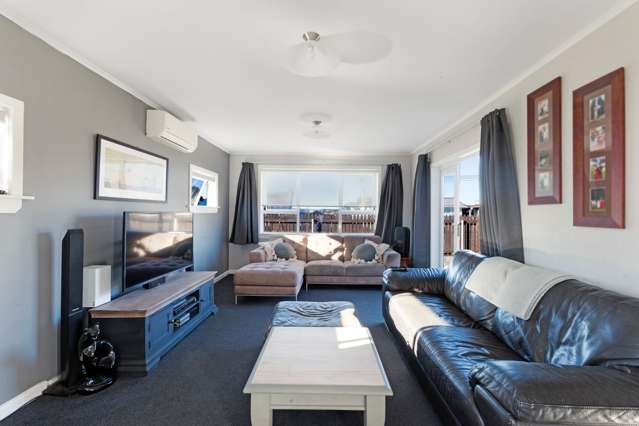 22 Brookes Terrace Waitara_3