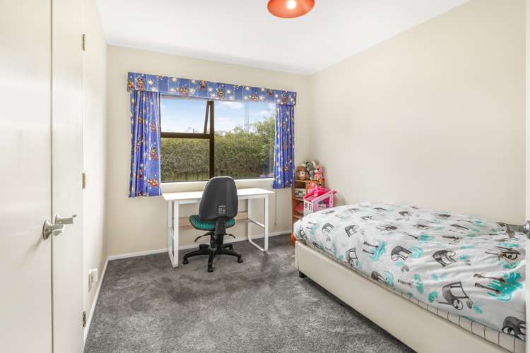 45 Ashurst Avenue Pukete_15