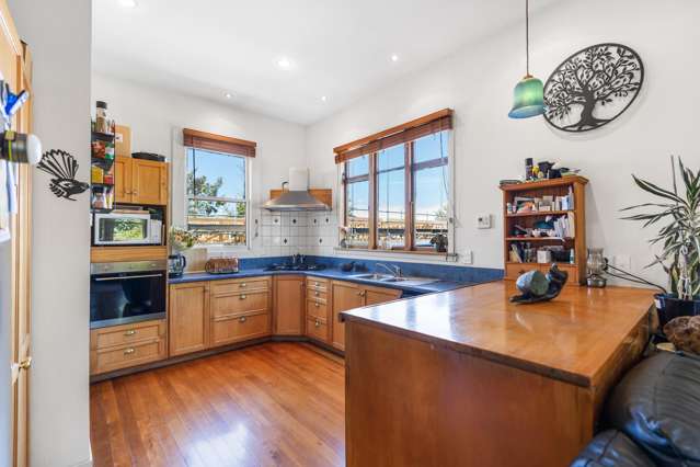 A Timeless Villa In Spreydon