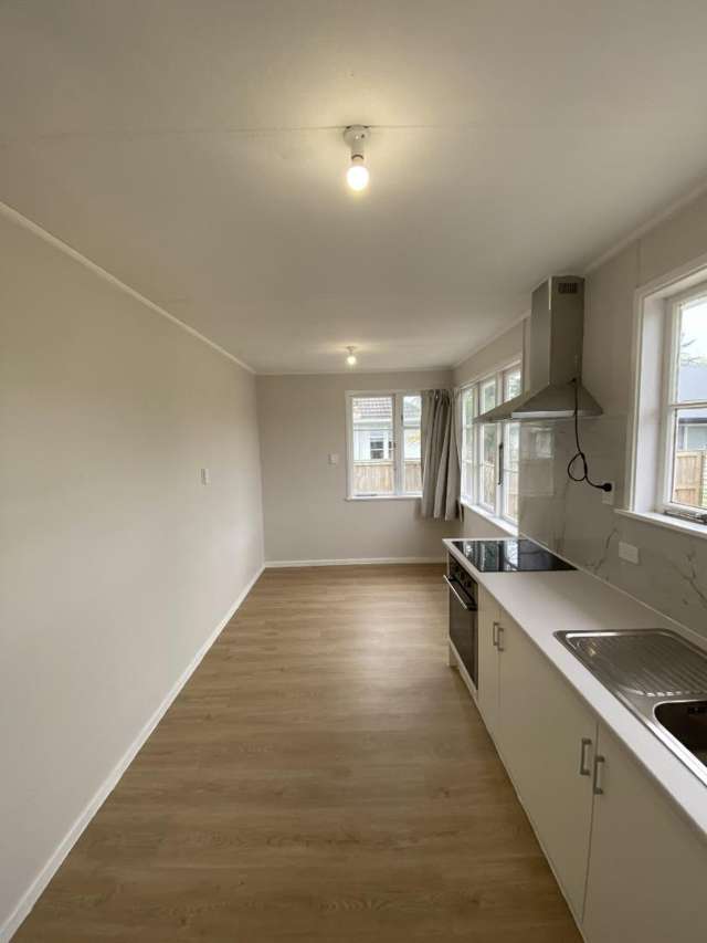 43 Ross Crescent 10458_2