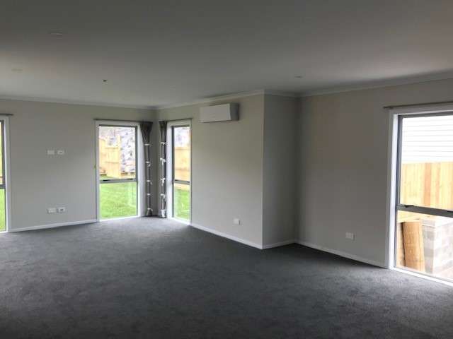 53 Ridgedale Crescent 2743_4