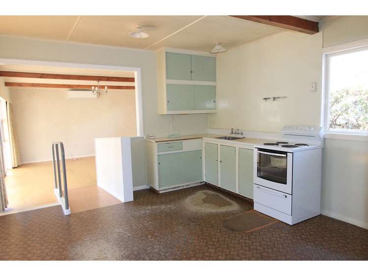 207 Howick Road Witherlea_5