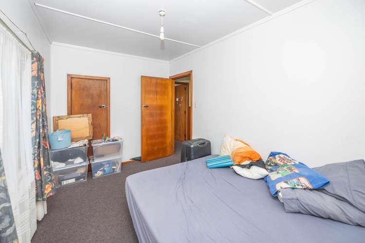 16 Keats Crescent Enderley_8