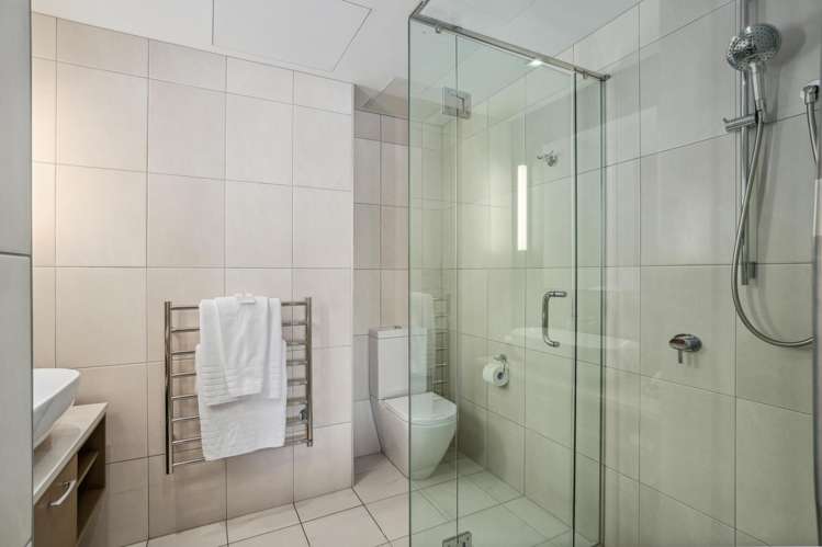 8 The Rees, 375 Frankton Road Queenstown_12