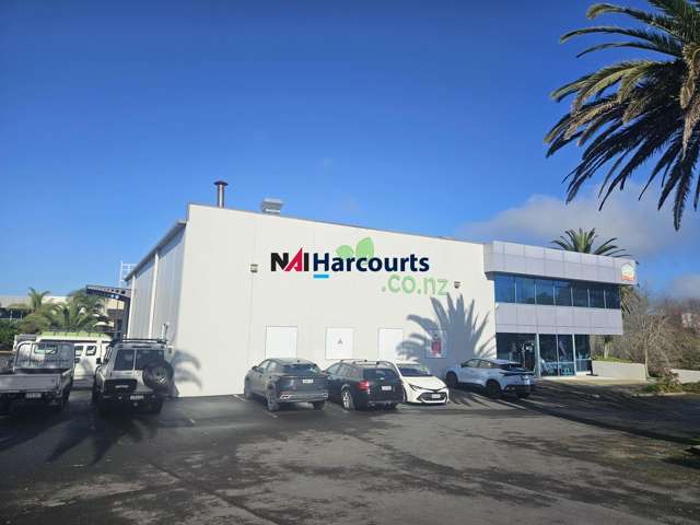 UNMISSABLE FRONTAGE - INDUSTRIAL WITH IMPACT