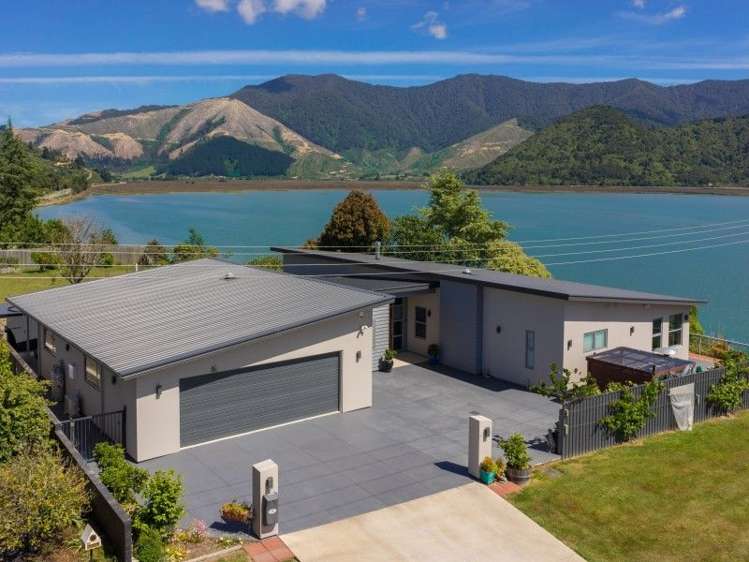 7 Rose Street Havelock_16