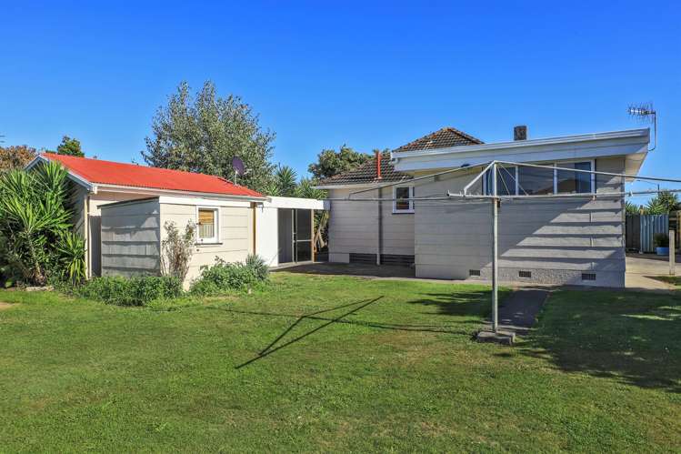 1203 Beatty Place Mayfair_14