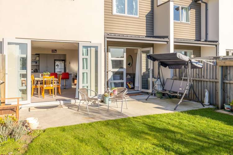 9 Eric Adam Way Linwood_12