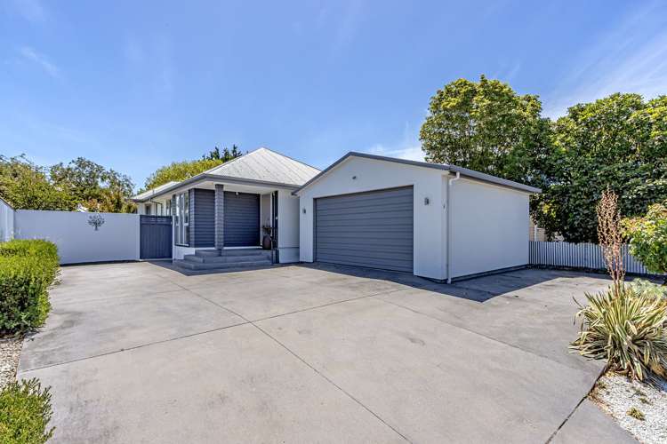 6 Newhaven Street Burwood_12
