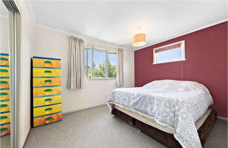 9 Rerewai Place Kelston_7