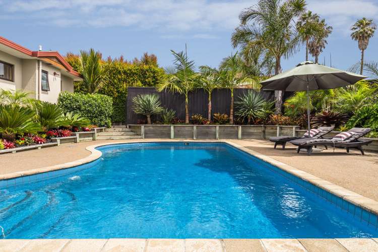 56 William Bayes Place Red Beach_18