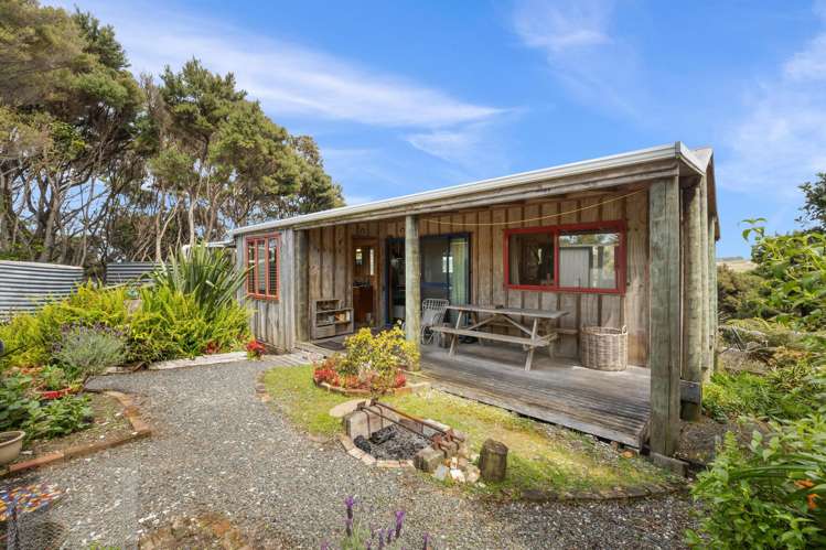 6 Thelma Road South Mangawhai Heads_11
