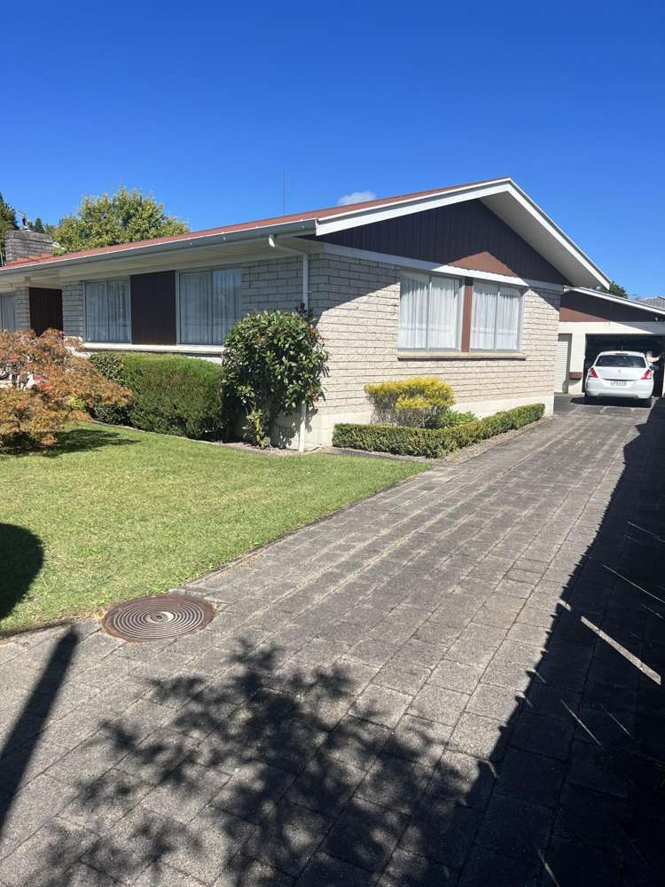 1 Maple Avenue Dinsdale_18