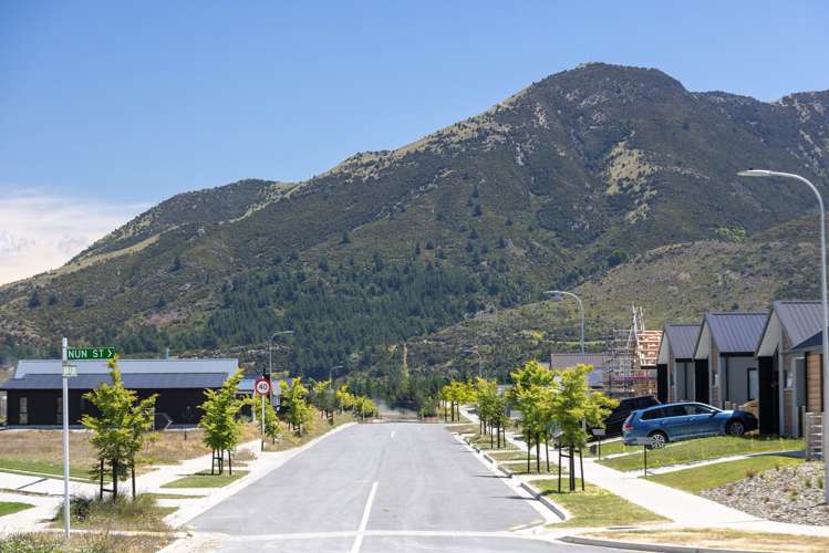 57 Longview Drive Lake Hāwea_11