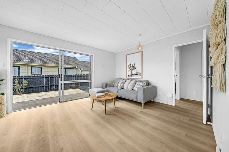 2/37 Blacklock Avenue Henderson_9
