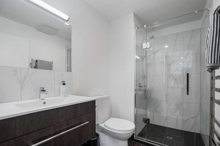 201/7 Scotia Place Auckland Central_12