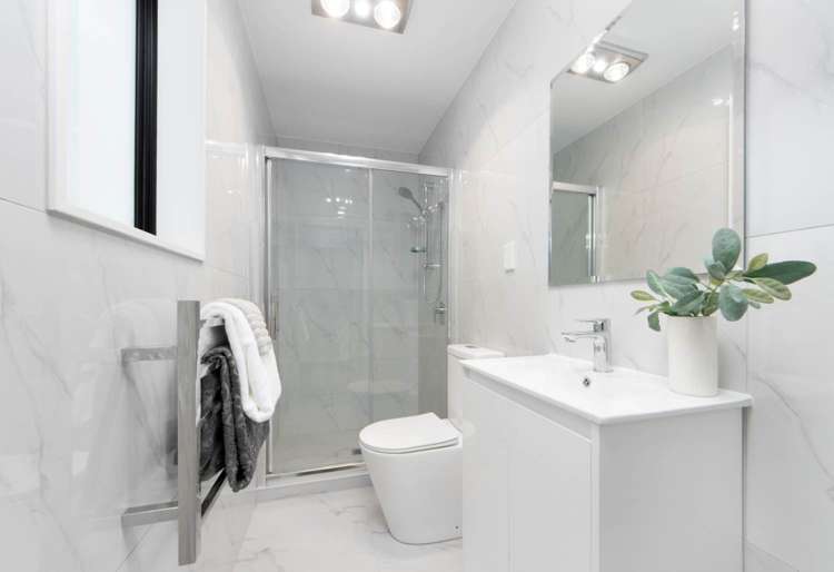 2/41 Marriott Road Pakuranga_14