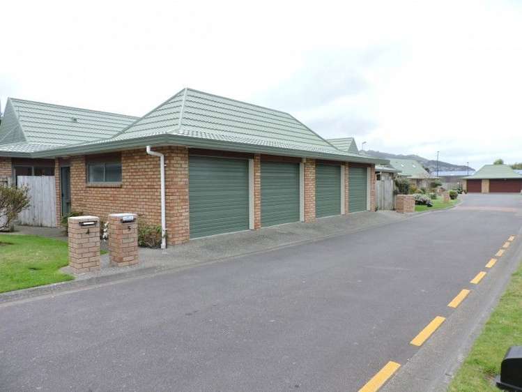 8/42 Main Road Tawa_15