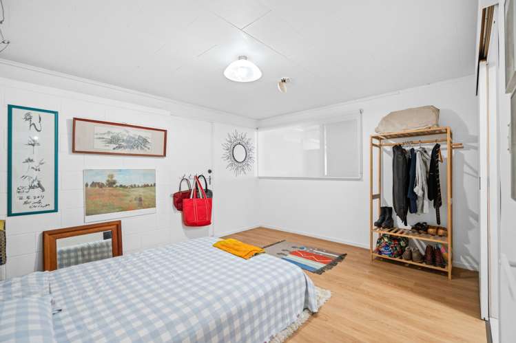 1 Munro Street Onerahi_18