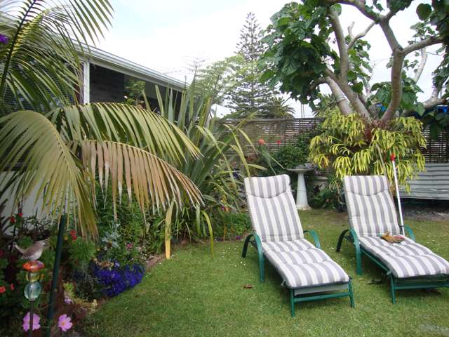 6a Beach Road Orewa_1