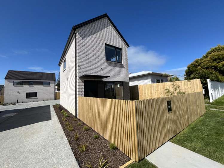1/3 Eskdale Road 1605_16