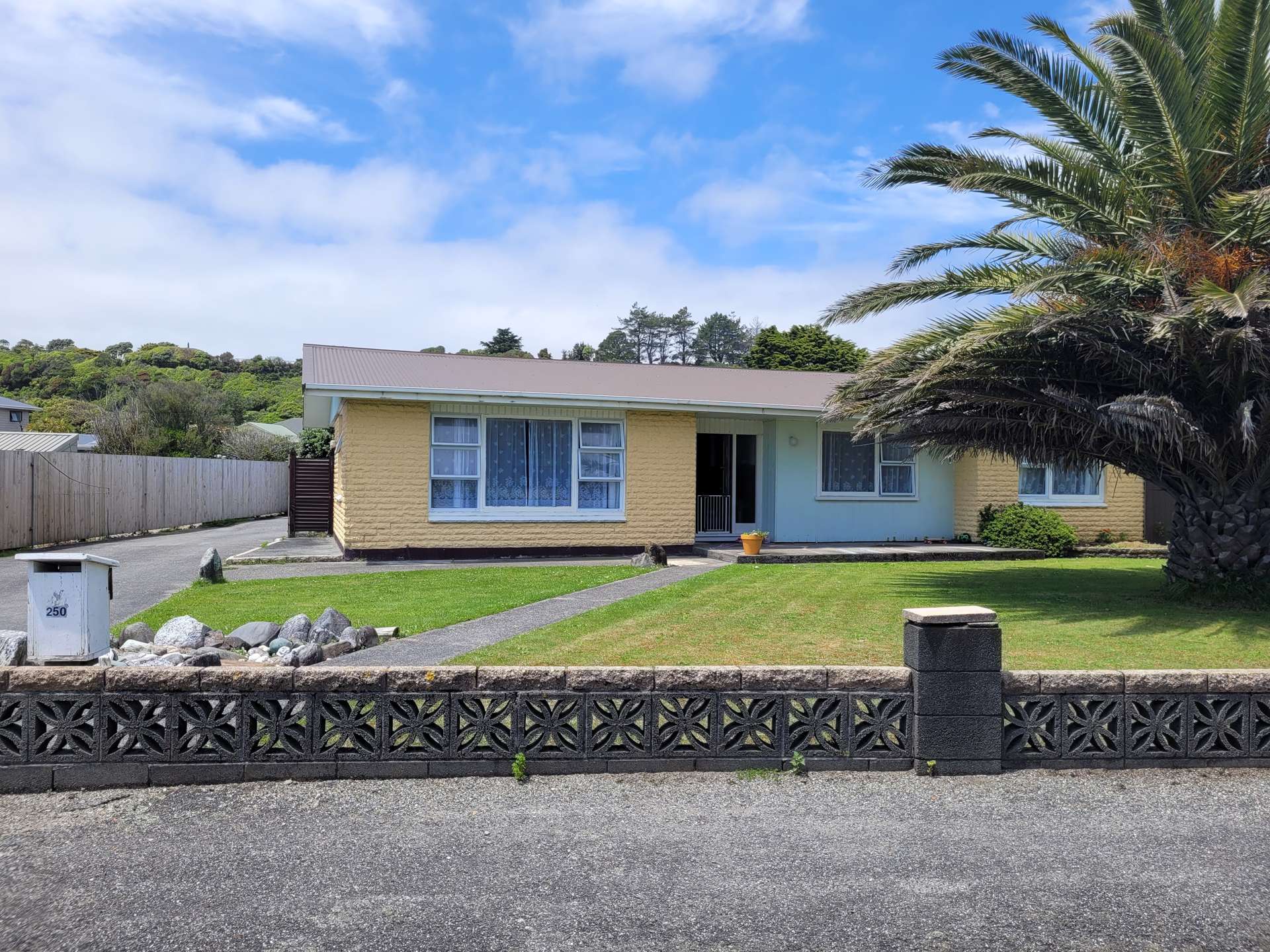 250 Revell Street Hokitika_0