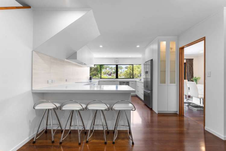 2/458 Beach Road Murrays Bay_6