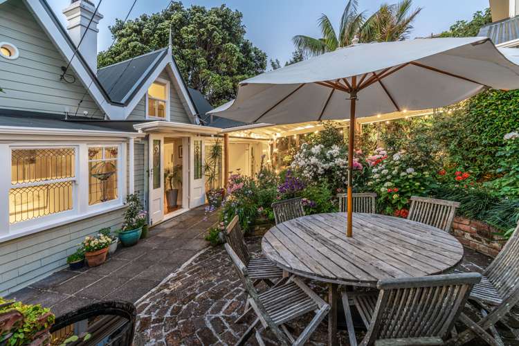 62 King Edward Parade Devonport_5